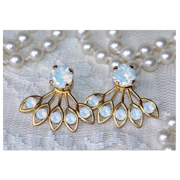 Gold & White Opalescent Studs w/Matching Jackets - Picture 3 of 7